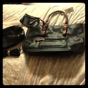 Scarleton Los Angeles Black XL Tote with Extras